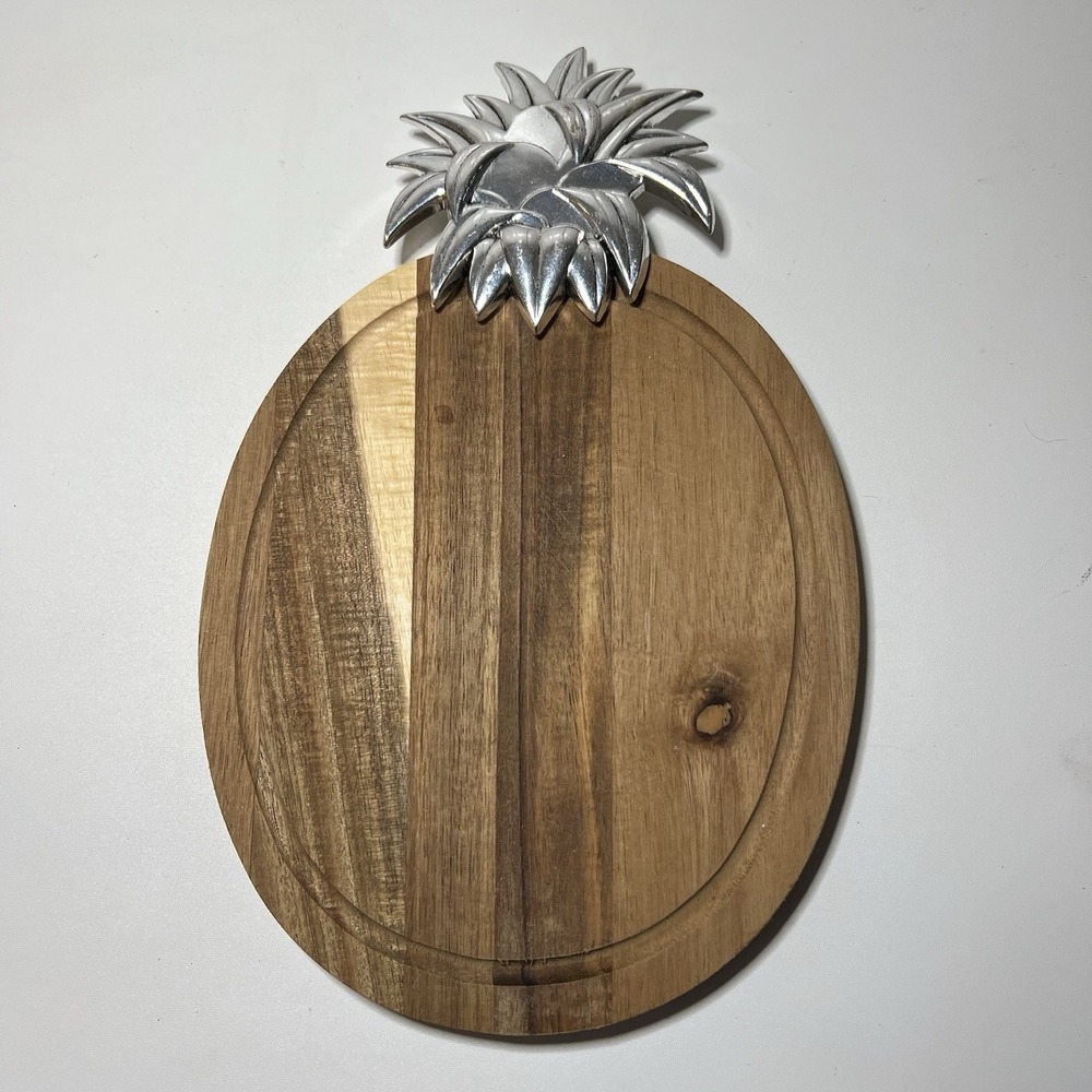 Wooden Pineapple Cutting Board‎ W/ Metal Top
